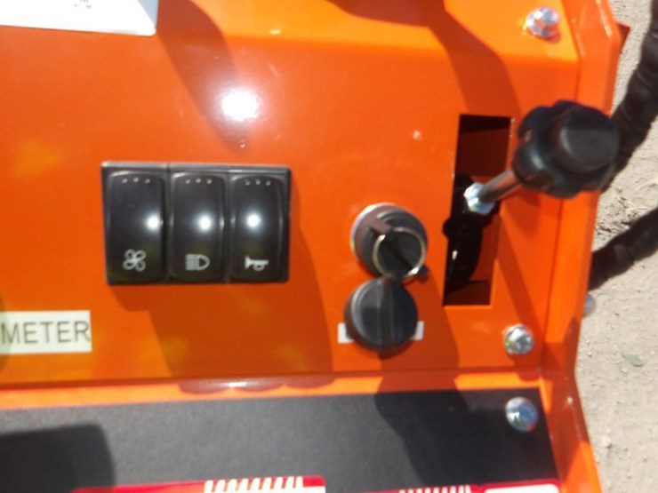 2026-sdlool-sl36c-skid-steer-loader-image-15