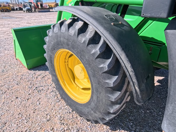#1051-•-john-deere-6140m-tractor-image-18