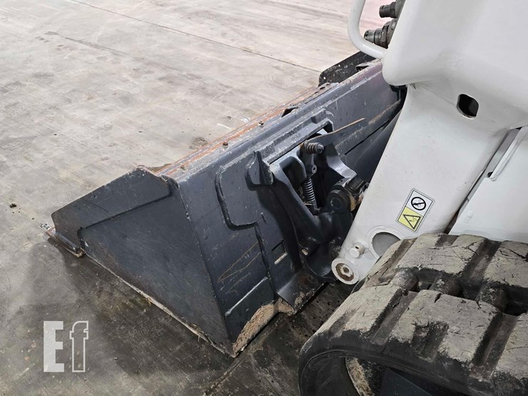 2021-bobcat-t64-image-12