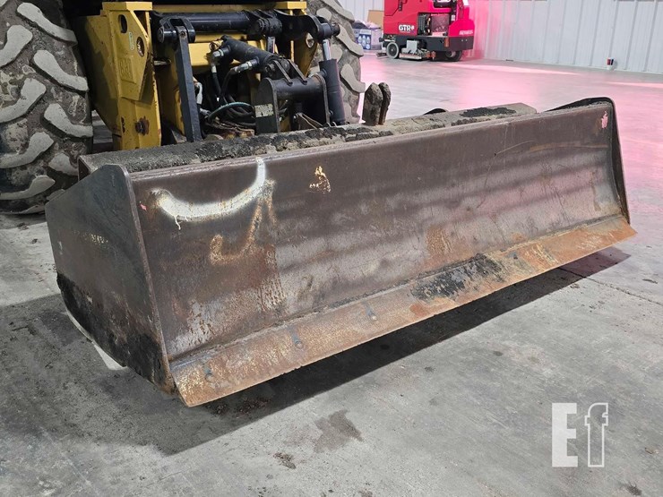 2008-caterpillar-414e-il-image-14