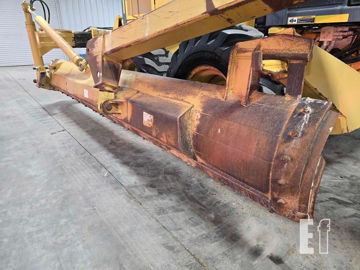 2018-deere-770g-image-13