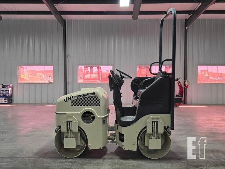 ingersoll-rand-dd-25-double-drum-vibratory-asphalt-3630-image-5