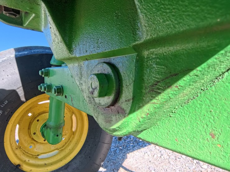 #1043-•-john-deere-4440-tractor-image-19