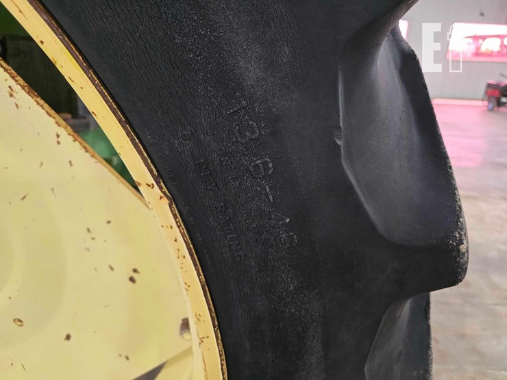 john-deere-6220-image-22