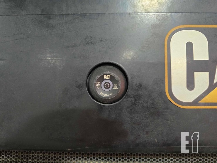 2022-caterpillar-289d3-image-24