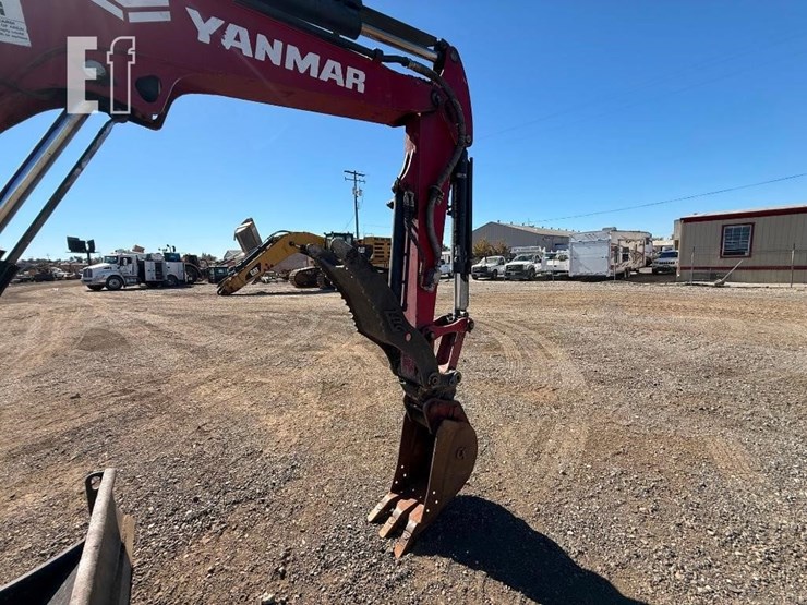 2020-yanmar-vio35-6a-image-11