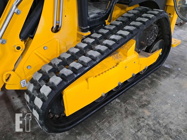2023-jcb-1cxt-image-30