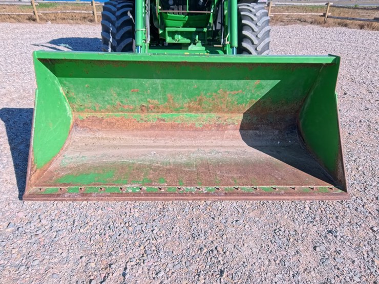 #1051-•-john-deere-6140m-tractor-image-9