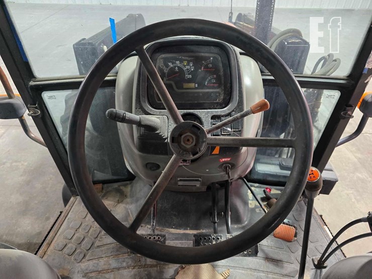 case-ih-farmall-95-image-14