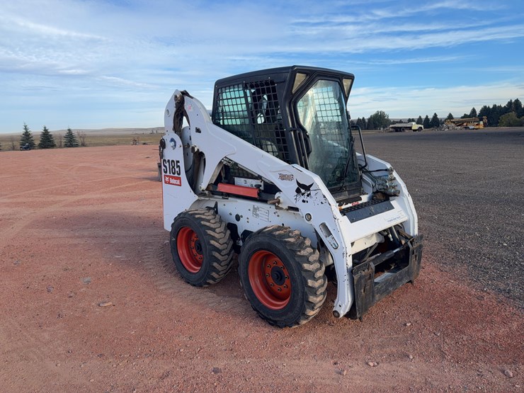 2008-bobcat-s185-skidsteer-image-3