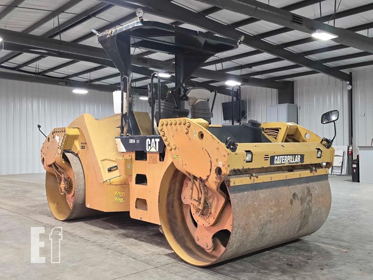 2009-caterpillar-cb54-image-2