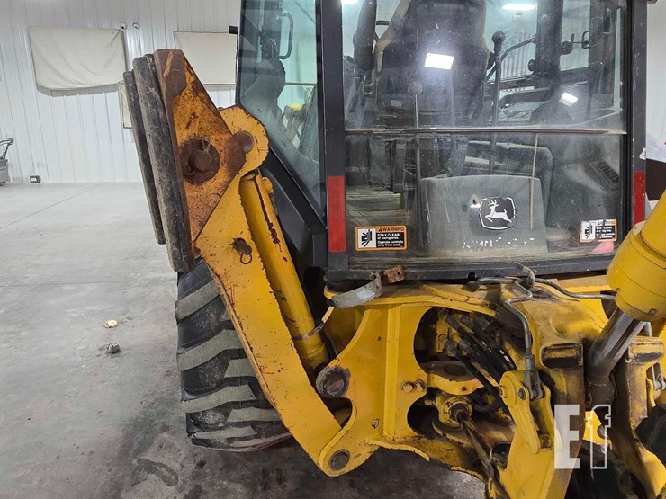 2003-deere-310g-image-26