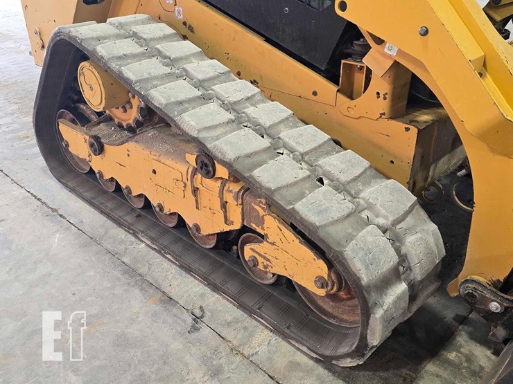 2022-caterpillar-289d3-image-31