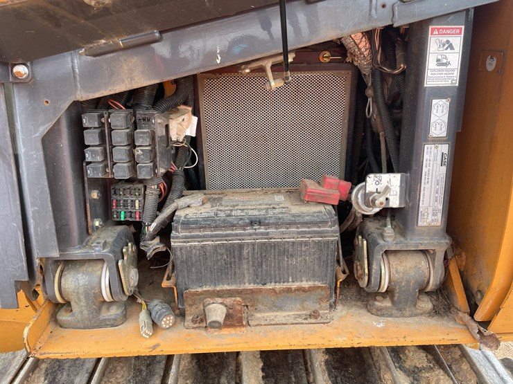 #1851-•-2004-case-650k-dozer-image-71