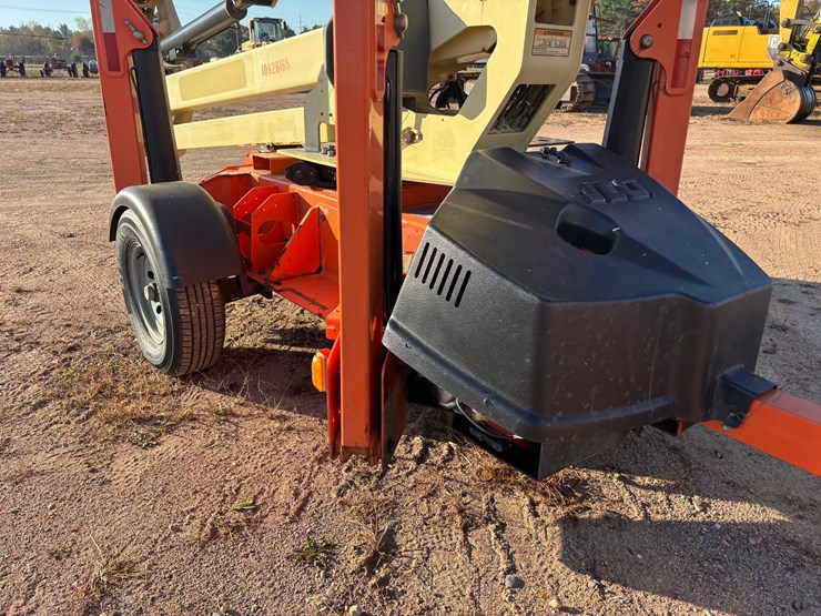 #1887-•-2017-jlg-t500j-towable-basket-lift-image-14