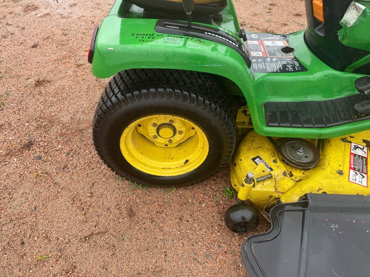 #1010-•-john-deere-gt245-riding-lawn-mower-image-60