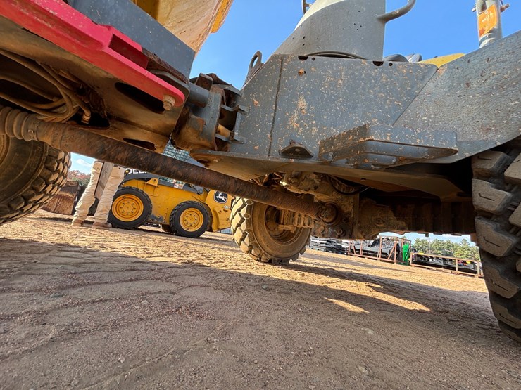 #1920-•-wacker-neuson-wheeled-site-dumper-image-22