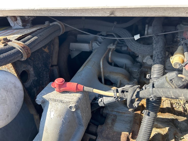 #6945-•-(1)-carrier-7500-x4-transport-refrigeration-unit-housing-image-13