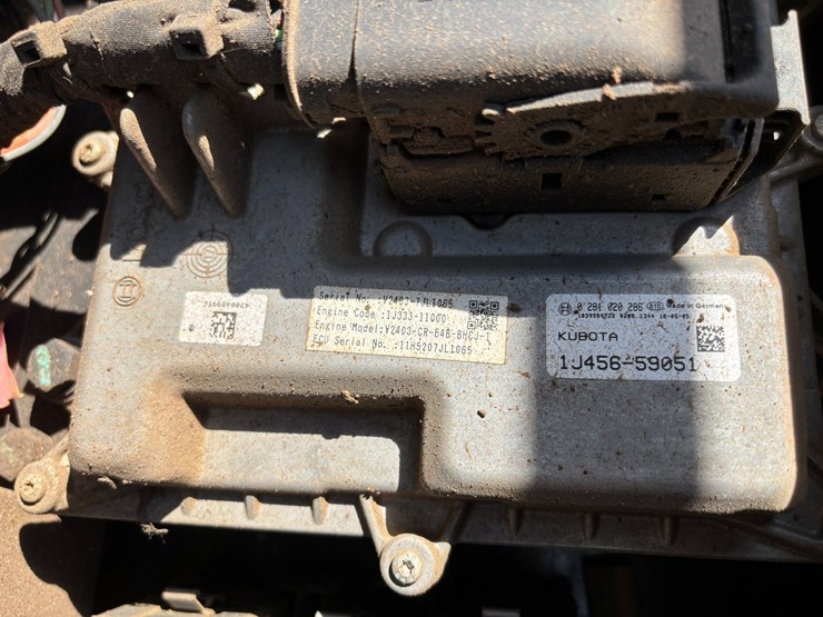 #1917-•-cat-305e2-cr-mini-excavator-image-23