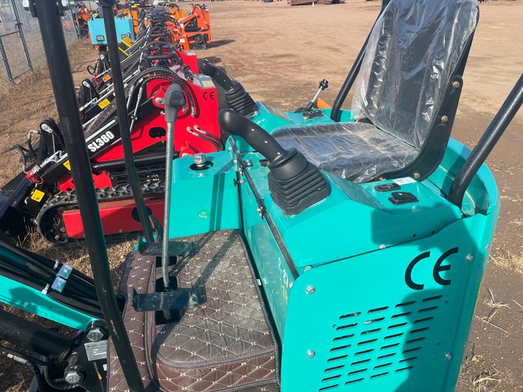 #1981-•-cfg-h16r-mini-excavator-image-15