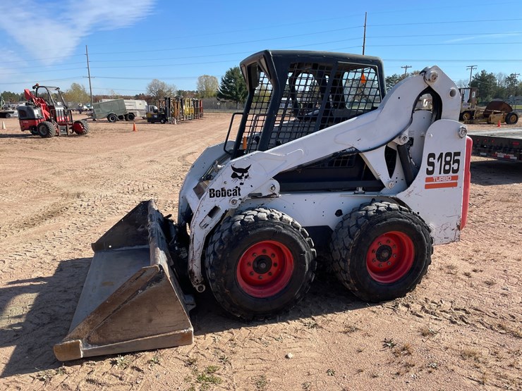 #1880-•-2005-bobcat-s185-turbo-skid-steer-image-8