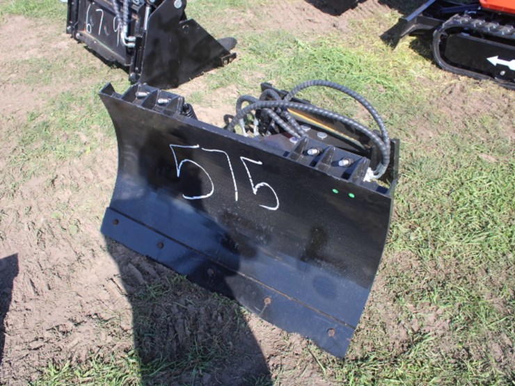 #575-•-mini-skid-steer-snow-blade-image-1