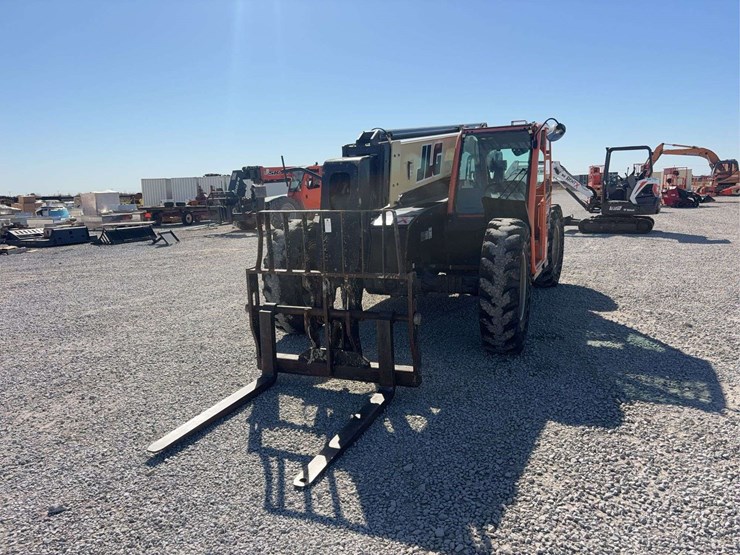 2016-jlg-642-telehandler,-6000lbs,-4,051-hours,-diesel-engine,-42’-reach,-4’-long-forks,-solid-tires,-s/n--0160074179-image-4