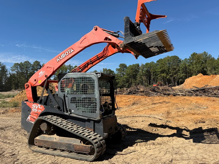 kubota-svl95-2s-image-6