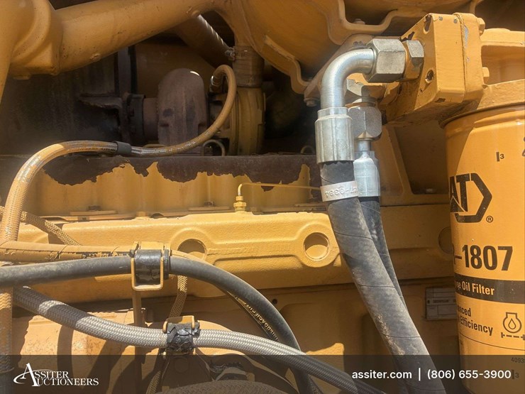 2002-caterpillar-140h-image-42