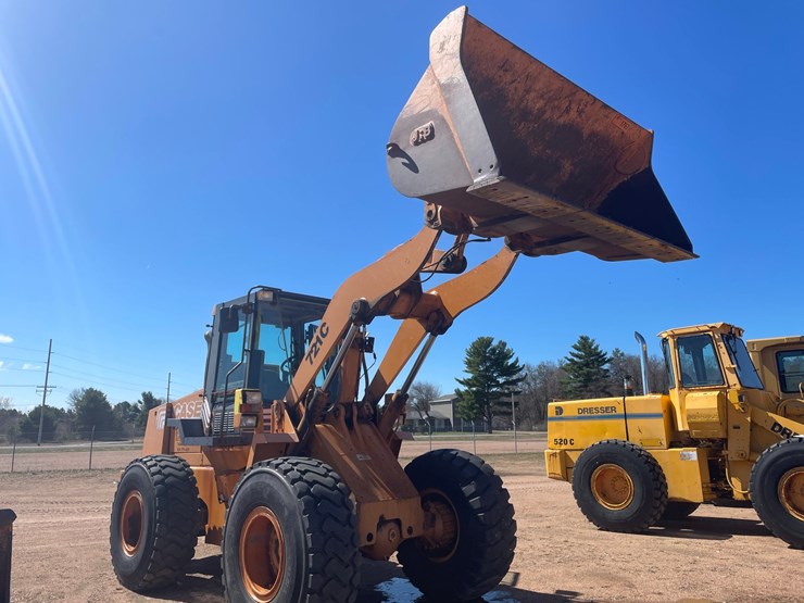 #1748-•-2001-case-721c-wheel-loader-image-36