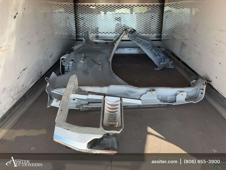 2024-ford-f350-image-13