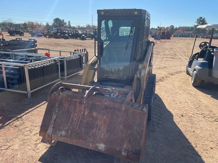 #1874-•-2017-asv-rt-30-tracked-skid-steer-image-3