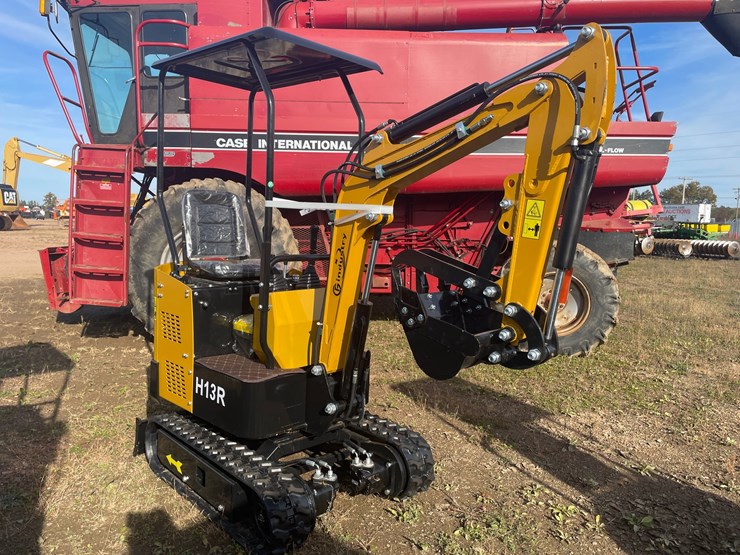 #3234-•-2026-cfg-h13r-mini-excavator-image-2