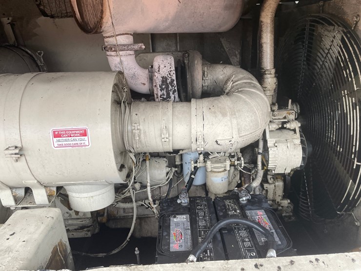 #1853-•-leroi-750-cfm-air-compressor-image-34