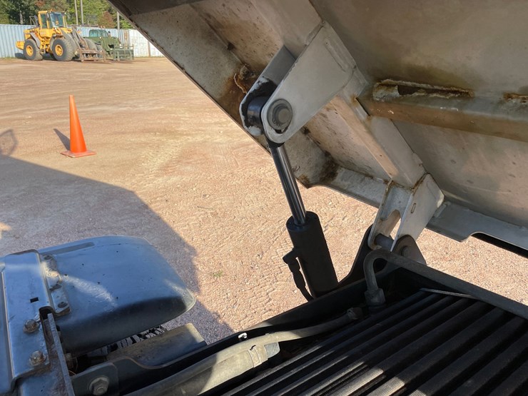 #1850-•-2019-bobcat-toolcat-5600-image-48