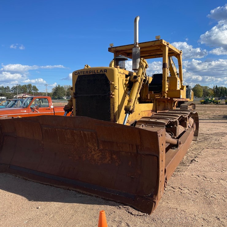 #1955 • CAT D8H Dozer