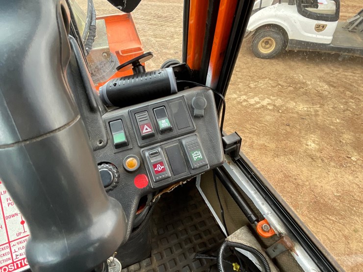 #1018-•-holder-c9.88h-articulated-tractor-with-snow-blower-image-65