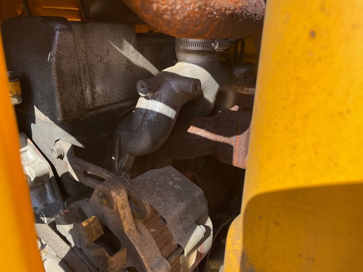 #1088-•-hydra-mac-1300-wheeled-skid-steer-image-25