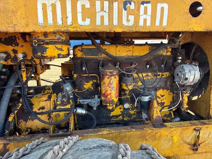 #6923-•-clark-michigan-model-85a-wheel-loader-image-10