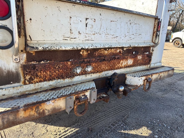 #6933-•-1994-chevrolet-1-ton-dually-service-body-truck-(has-wi-title)-image-38