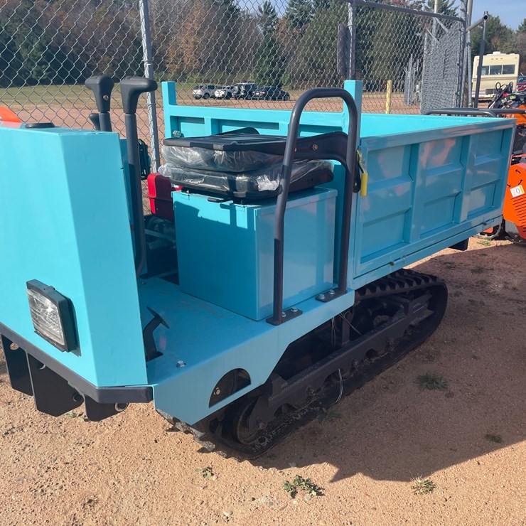 #3209 • LandHonor Tracked Dumper