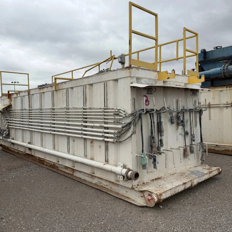 25x8x6.5 Crimped Steel 2 comp. Mixing Tank