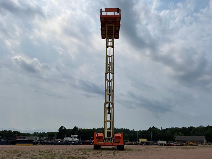 #1859-•-2015-jlg-4394rt-4x4-scissor-lift-image-52
