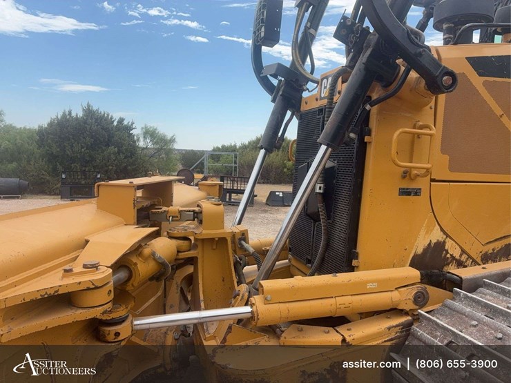 2015-caterpillar-d6t-xl-image-9