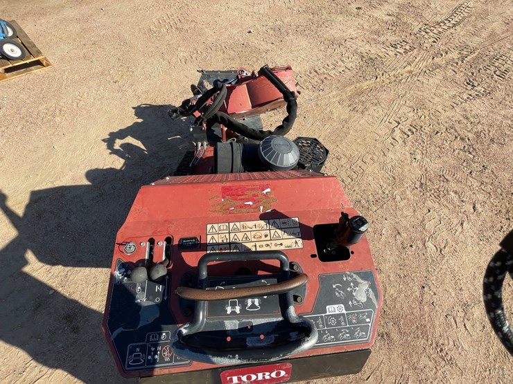 #1021-•-toro-stx-26-walk-behind-stump-grinder-image-6