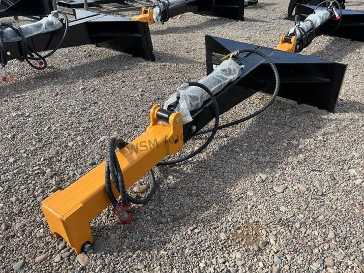 2026-giyi-telescopic-boom-for-skid-steer-image-3
