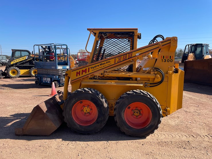 #1088-•-hydra-mac-1300-wheeled-skid-steer-image-8