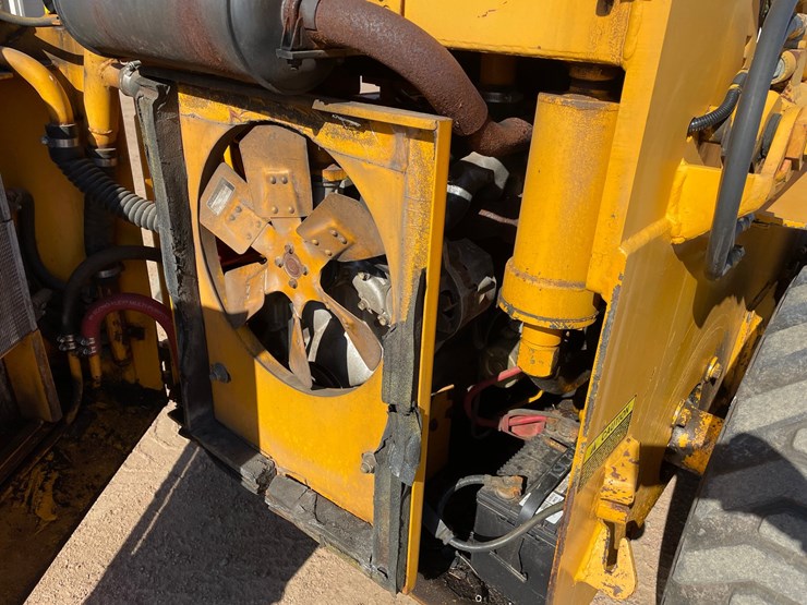 #1088-•-hydra-mac-1300-wheeled-skid-steer-image-21