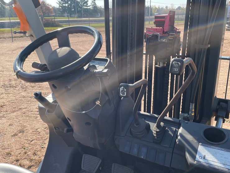 #1883-•-unicarrier-50-lp-forklift-image-19