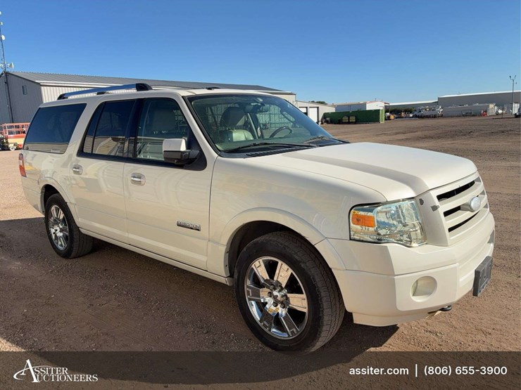 2008-ford-expedition-limited-image-2